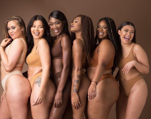 less-hate-more-lesbians: a-fairy-named-eleri: I love how not only are these women different skin to