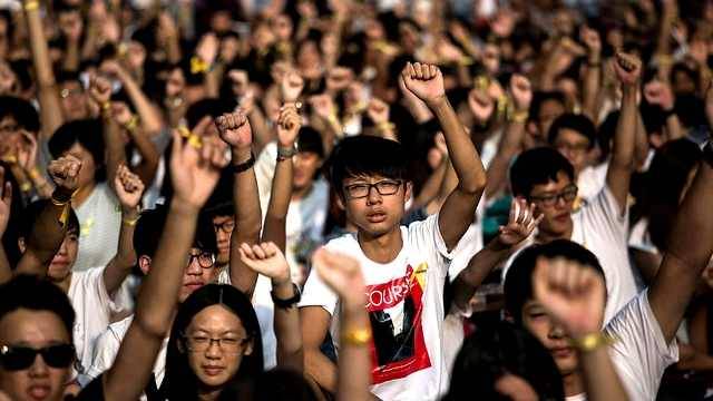 ill-ary:  This Week In Revolution:  Tensions flare again in Hong Kong as authorities
