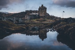 bokehm0n:Eilean Donan Castle - Scotland