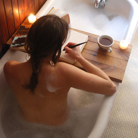 wickedclothes:  Wood Tub Caddy Holding candles, a book, a glass of wine or a steaming