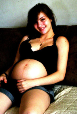 pregbab:  CutestPregGirl