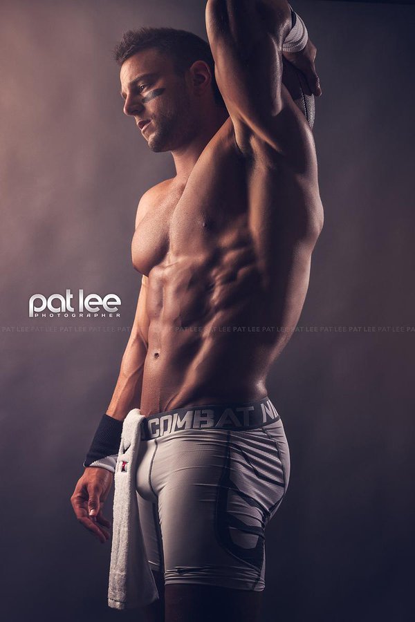 nicemusclemen:    Eric Janicki   