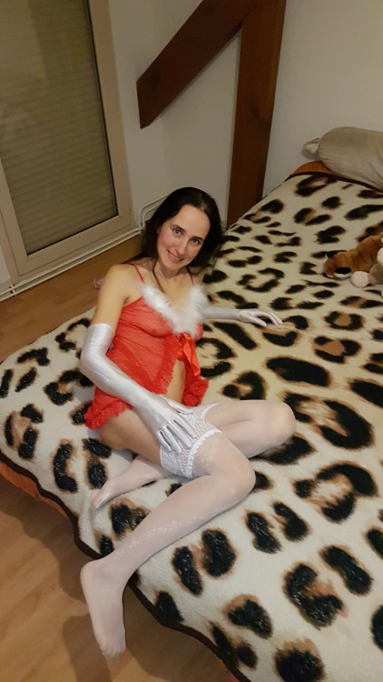 http://adultcafe.tumblr.com/post/154580510006