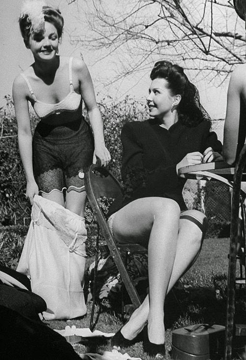 wholesalemoney:  Anne Baxter and Ann Miller during a strip poker game held to raise