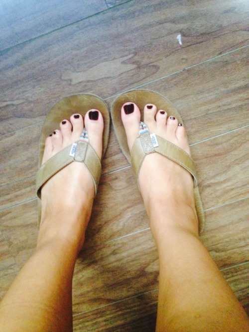 prettypandapaws: If my feet could smile they would! Now I can truly enjoy these sunny California da