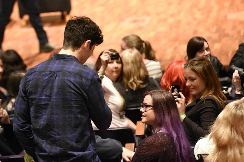 huntingsammy:  MATT PANEL STORY WITH PICTURES OF ME WHILE I WAS ASKING HIM THE QUESTION