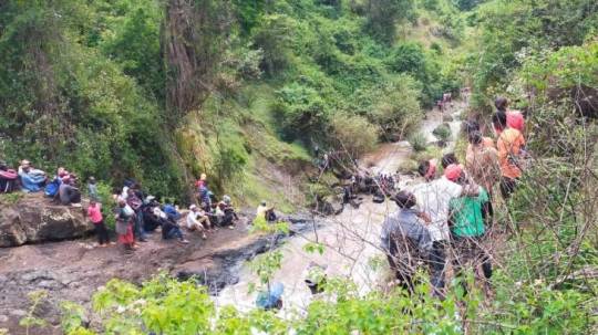 Police Drowns While Trying To Save Drowning Student