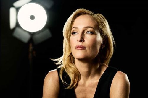 gillovny1013:Gillian Anderson photographed by Mark Mann, 2016.