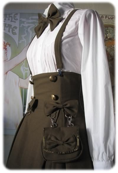 vegraptor:  this-is-my-tumblur-brah:  military Lolita  I’ve reblogged this before,