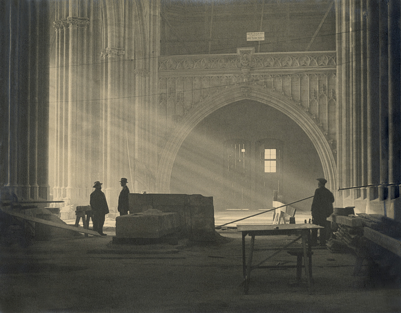 Josef Sudek
Saínt Vítus Cathedral, Prague, 1926-27.
Photo: archive of the Moravian Gallery in Brno