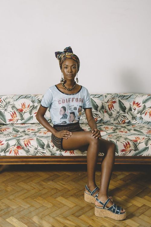 yagazieemezi:  Who can find the designer of these?