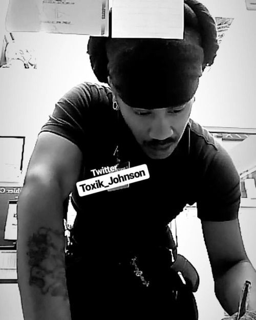 toxikjohnson: #ToxikJohnson #WorkFlowwww.instagram.com/p/B1wVAJxhQYA/?igshid=1o3wz5saghqrr