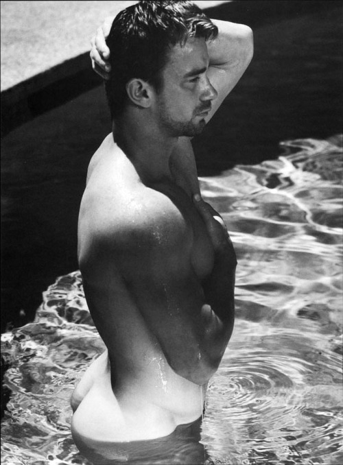 montydave:  Men had big asses BEFORE Photo-Shop became popular!