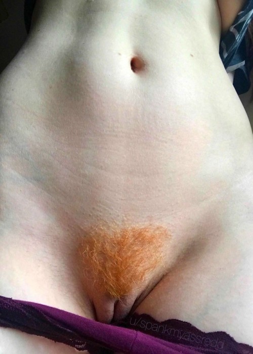 Horny Redhead porn pictures