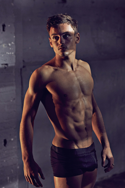 s-wet:  Tom Daley 