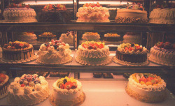 cruentapuella:  made in Chinatown, London by luxlisbonmiscellaneous on Flickr. 