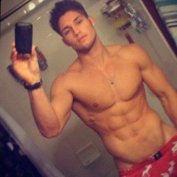 jockzone:  iOS ://bit.ly/17sSrDHAndroid http://bit.ly/1cAsqZi