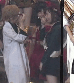girls48:  PaYuyu and YokoEi in their own world :))