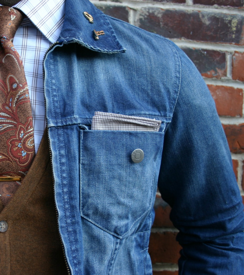  men’s street styles fashion tips; Impressive mix of patterns and material.   