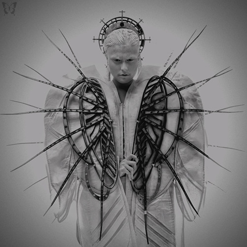 whitesoulblackheart:  Gabriel’s Dissonance © Fashion Styling: Mirey EnverovaPhotography: