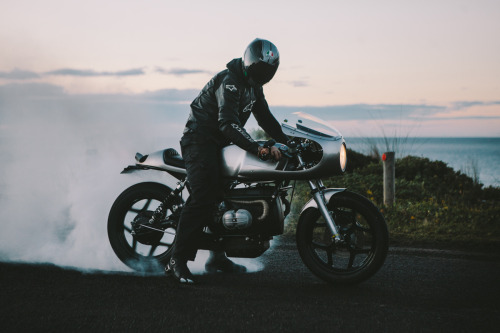 Sex caferacerpasion:  BMW Cafe Racer   Â | pictures