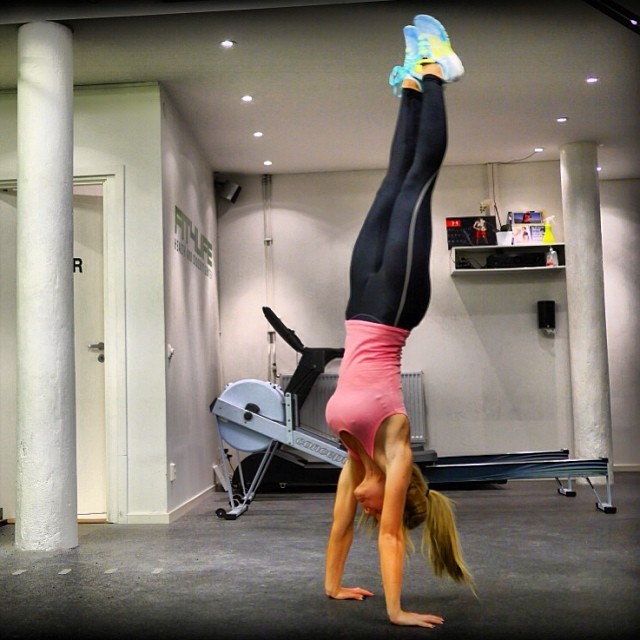 pump-and-burn:  Alexandra Bring