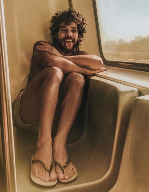 flipflopmoves: Bruno Damásio