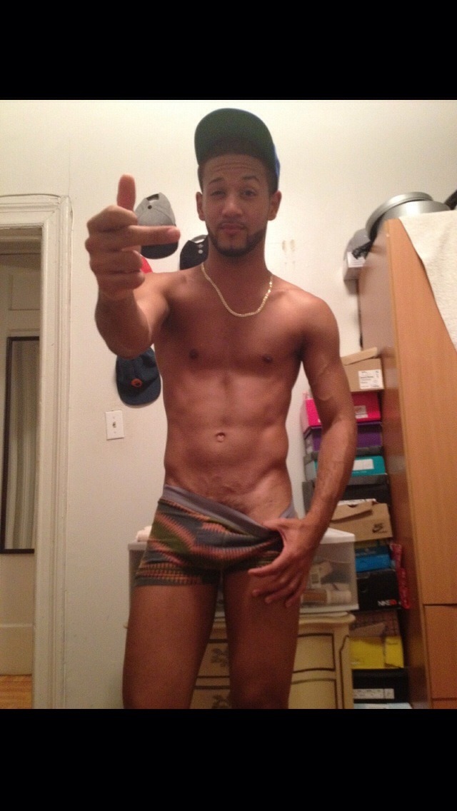 bzjays:  betomartinez:  My friend better then yours haha
