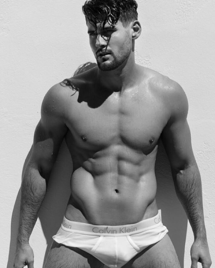 SEXY ❉ ARTY ❉ MANLY ❉ HOT