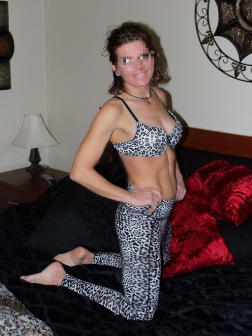 oregoncuckold:  My wife dressed up cat themed for Black Panther.  Here is what she wore.  I am not usually a fan of animal print, but in this case, its working.Oregoncuckold2-21-18