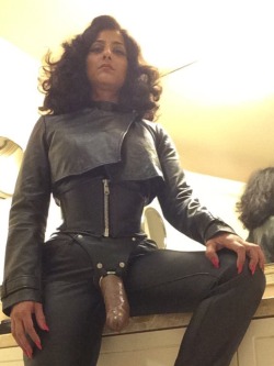 leatherlatexmstress:  Get on the bench…