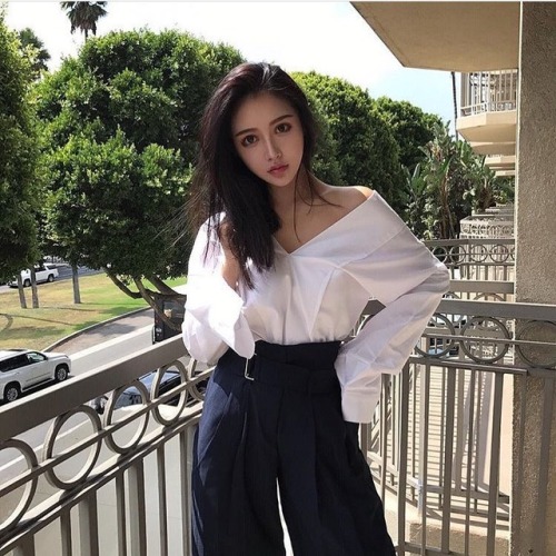 @___violazsm___  - - - - - - #newyorkcity #vegas #girlfriend #wife #london #hongkong #florida #photo