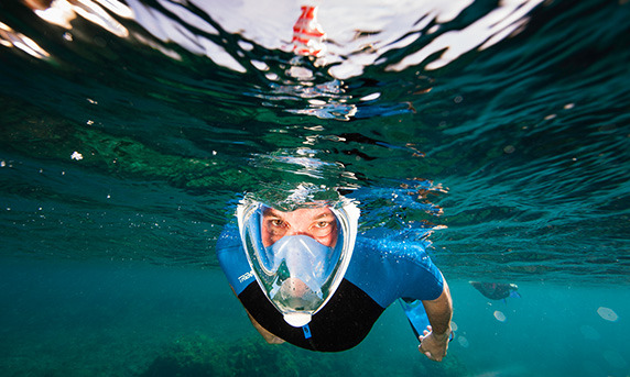 Aqua lung snorkel set