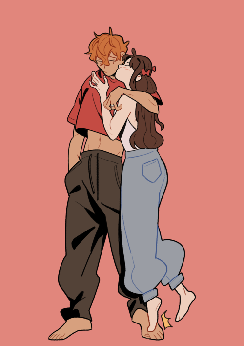 therearecookiesdraws:Missing crop top Kyo hours are NOW