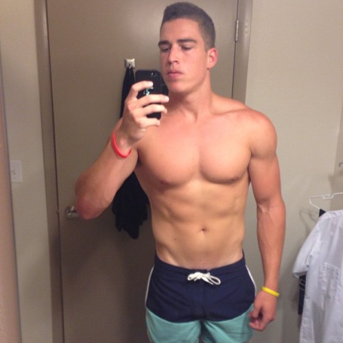 wetlust:  Hottest Gay Porn @ www.wetlust.tumblr.com