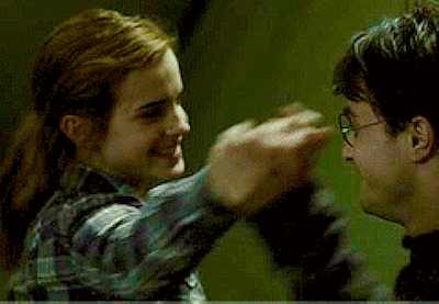 Emma Watson & Daniel Radcliffe   Tumblr_oq953vgvTD1wnqlvto4_400