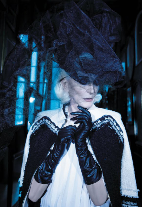 vikingbitch:  lasagnacat:  mszombi:  swiczeniuk:  starlookru:  Carmen Dell’Orefice