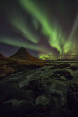 llbwwb:  (via 500px / Iceland Aurora by Robert