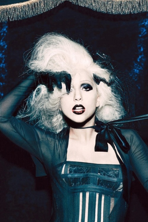 [PHOTO]— Lady Gaga photographed by Ellen Von Unwerth for Out Magazine | July 2, 2009.