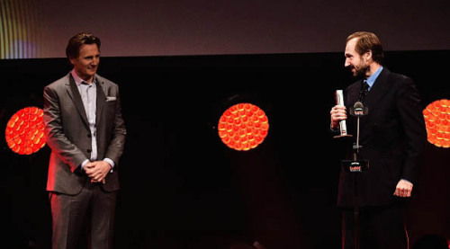 ralph-fiennes-rf:oh, bromance &lt;3Más bromance *-*