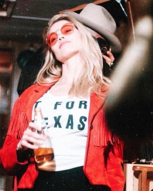 T FOR TEXAS #VinylRanch @diskocowboy @paige_chanell : @ryan_magnani (at Houston, Texas) www.