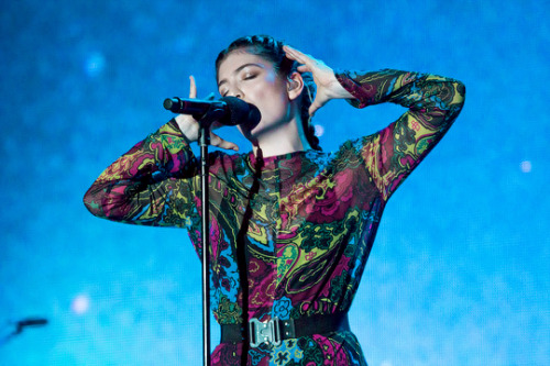 lorde-daily:Lorde performs onstage at What Stage during Day 4 of the 2017 Bonnaroo Arts And Music Fe