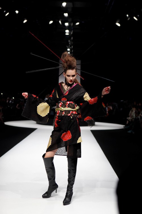 blackstoneocean: X Japan Leader Yoshiki Debuts Kimono Collection at Mercedes-Benz Fashion Week in To