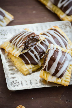 yumi-food:Chocolate Mousse Filled Pop Tarts