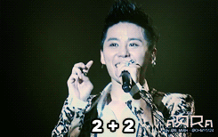 ximin:  junsu & gwiyomi ヽ(゜∇゜)ノ   مع كل حركه ضحكهxD