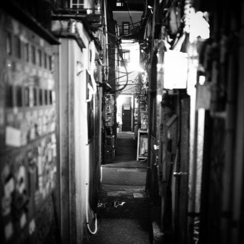 路地 #japan #tokyo #midnight #nostalgic #goldengai