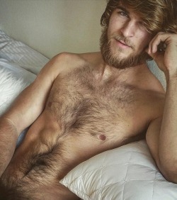 Hairy Male Celebrities