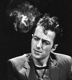 enemyporn:Joe Strummer.  Guessing 1977