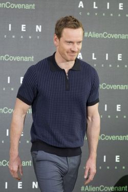 hotfamousmen:  Michael Fassbender