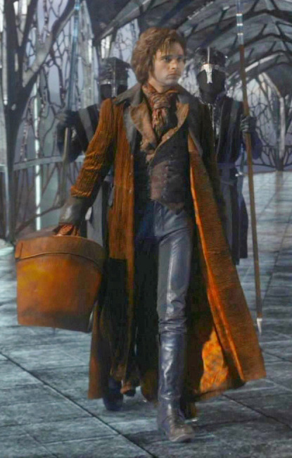 moondaiz:  Once Upon a Time  »→ Jefferson’s outfits appreciation  